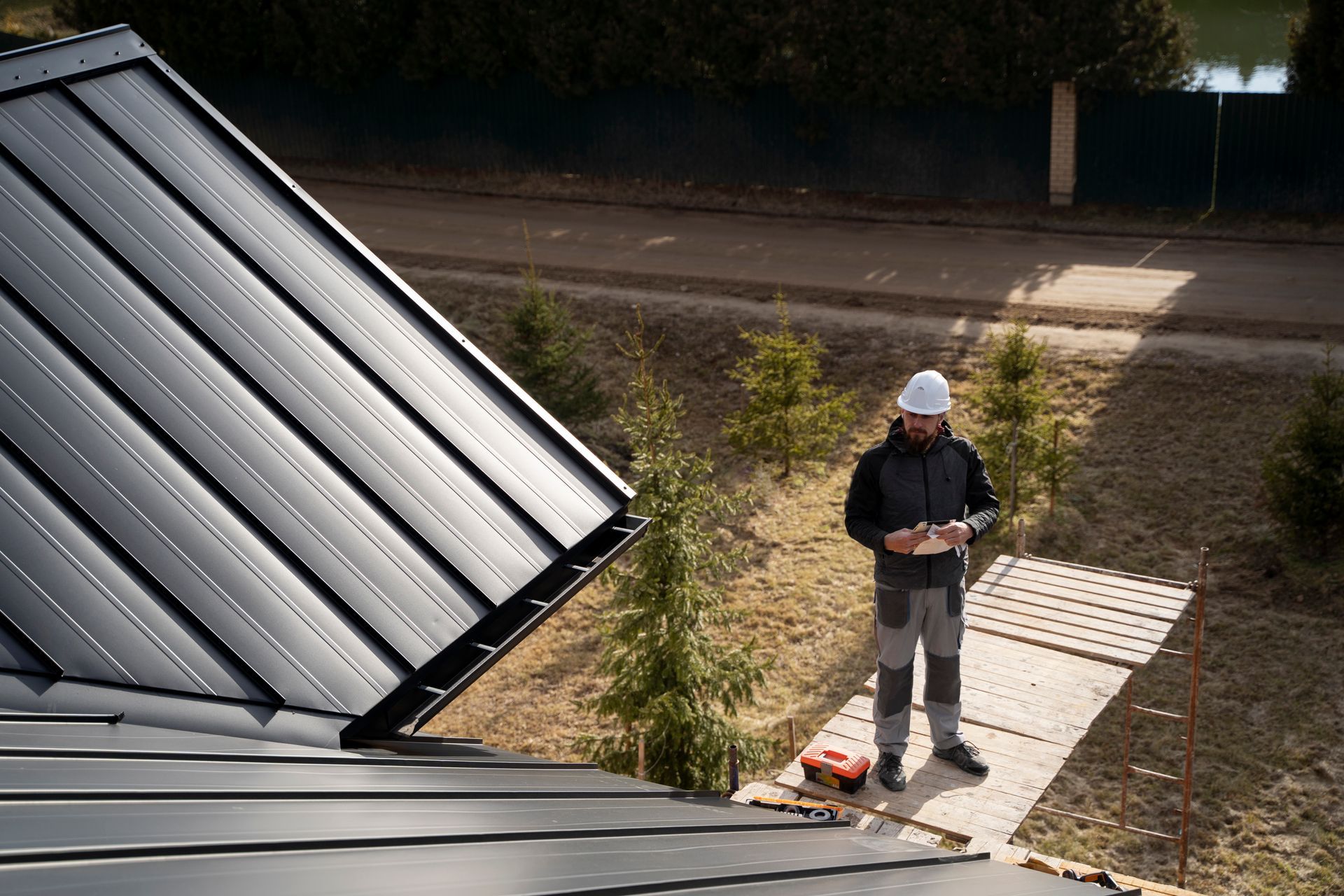 Emergency roof repair service in Grant, MI