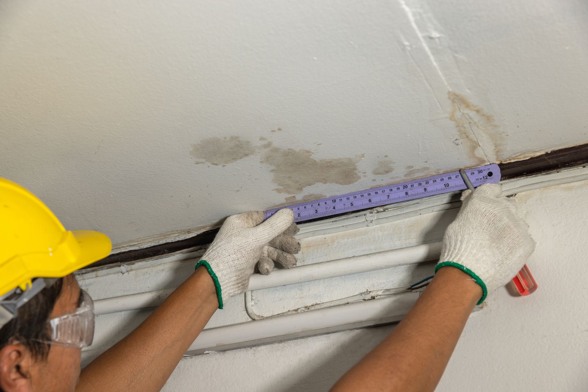 Repairing a leaking roof in Grant, MI