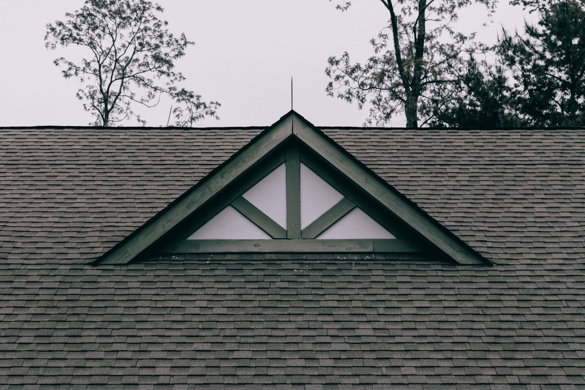 Asphalt shingle roofing service in Grant, MI